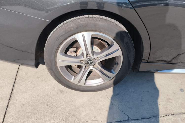 Used Mercedes-Benz C-Class 2021 C 260 L Sport Edition Right Rear Wheel Hub
