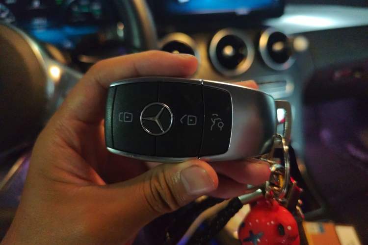 Used Mercedes-Benz C-Class 2021 C 260 L Sport Edition Vehicle Key