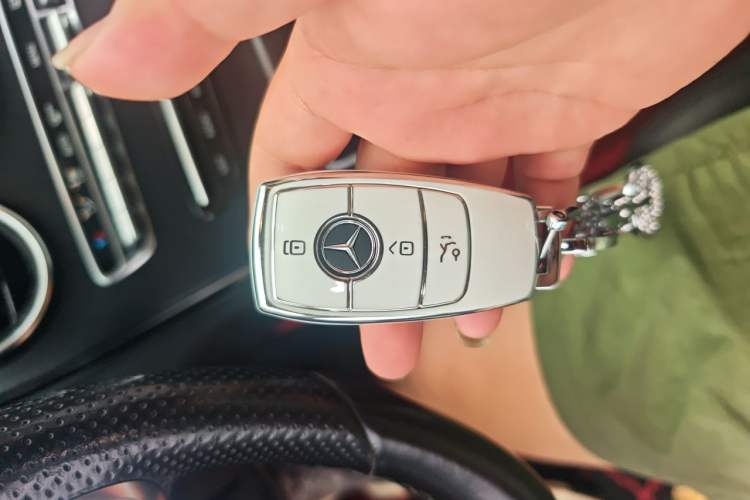 Used Mercedes-Benz C-Class 2021 C 260 L Sport Edition Vehicle Key