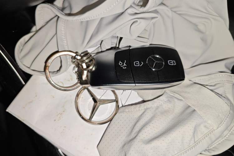 Used Mercedes-Benz C-Class 2021 C 200 L Fashion Edition Sport Version Vehicle Key