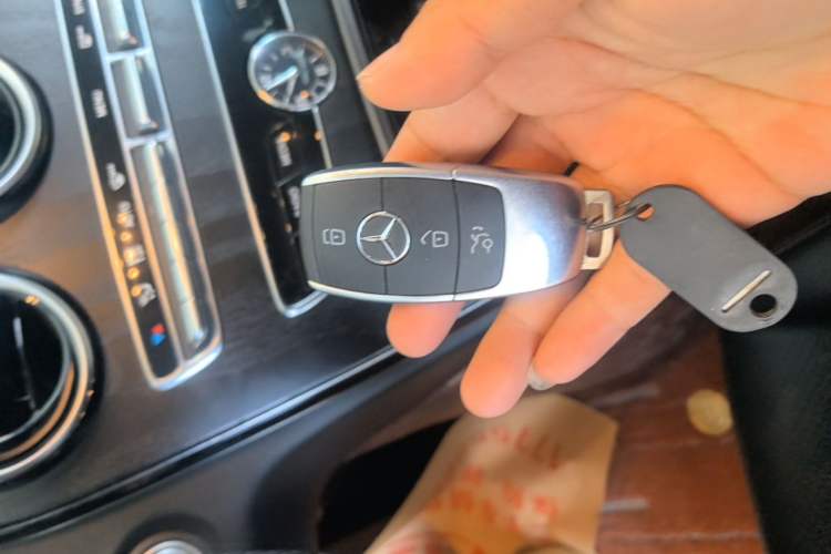 Used Mercedes-Benz C-Class 2021 C 260 L Sport Edition Star Collection Vehicle Key