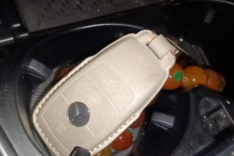 Used Mercedes-Benz C-Class 2021 C 260 L Vehicle Key