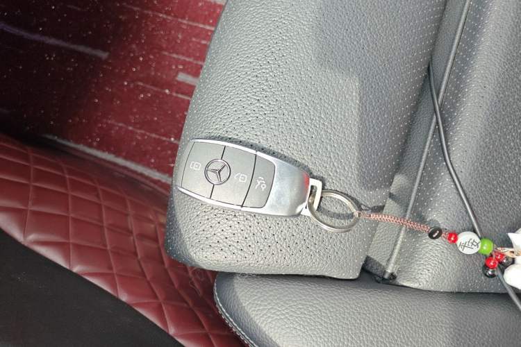 Used Mercedes-Benz C-Class 2021 C 260 L Sport Edition Star Collection Vehicle Key