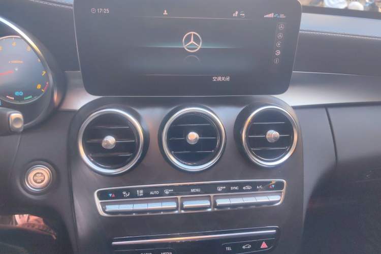 Used Mercedes-Benz C-Class 2021 C 260 L Sport Edition Audio And AC Panel