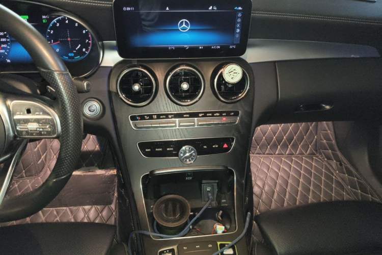 Used Mercedes-Benz C-Class 2021 C 260 L Sport Edition Star Collection Audio And AC Panel