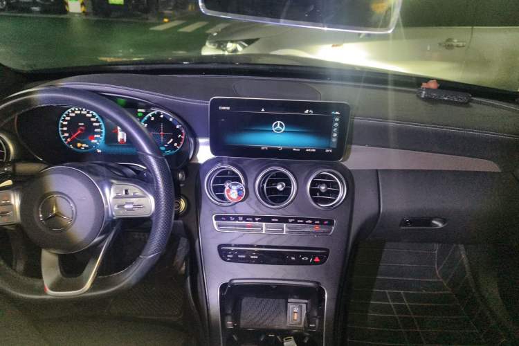 Used Mercedes-Benz C-Class 2021 C 260 Coupe Center Console