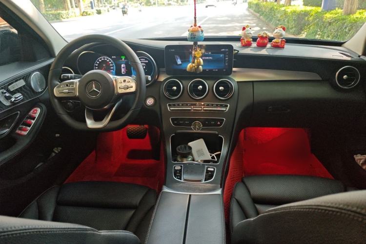 Used Mercedes-Benz C-Class 2021 C 260 L Sport Edition Star Collection Center Console