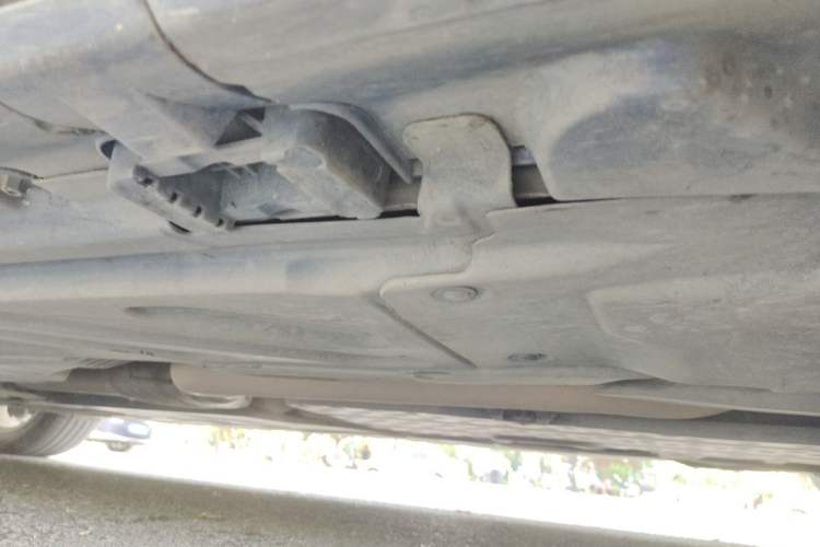 Used Mercedes-Benz C-Class 2021 C 200 L Fashion Edition Sport Version Chassis Front Right