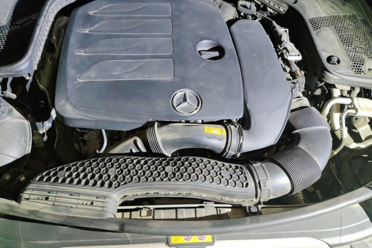 Used Mercedes-Benz C-Class 2021 C 200 L Fashion Edition Sport Version Engine Bay