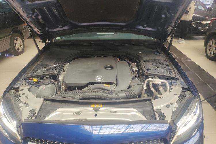 Used Mercedes-Benz C-Class 2021 C 200 L Fashion Edition Sport Version Engine Bay