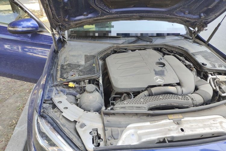 Used Mercedes-Benz C-Class 2021 C 200 L Fashion Edition Sport Version Engine Bay Right