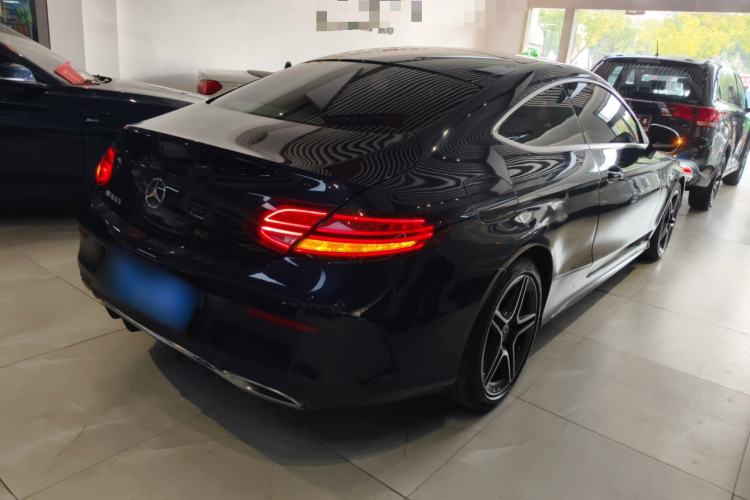 Used Mercedes-Benz C-Class 2021 C 260 Coupe Exterior 5