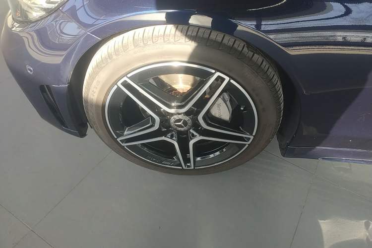 Used Mercedes-Benz C-Class 2021 C 260 Coupe Exterior 7