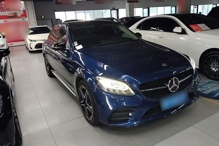 Used Mercedes-Benz C-Class 2021 C 260 L Sport Edition Star Collection Front Right 45 Deg