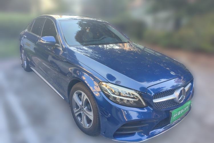Used Mercedes-Benz C-Class 2021 C 260 L Sport Edition Front Right 45 Deg