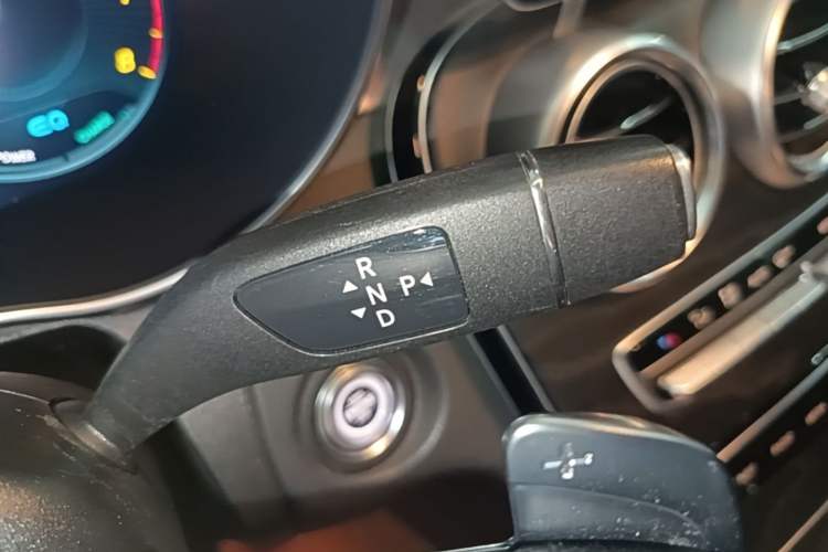 Used Mercedes-Benz C-Class 2021 C 260 Coupe Gear Lever