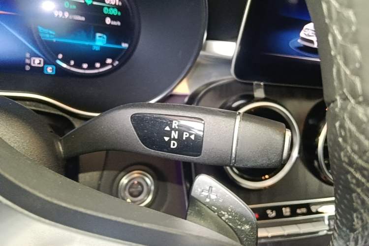 Used Mercedes-Benz C-Class 2021 C 260 L Sport Edition Gear Lever