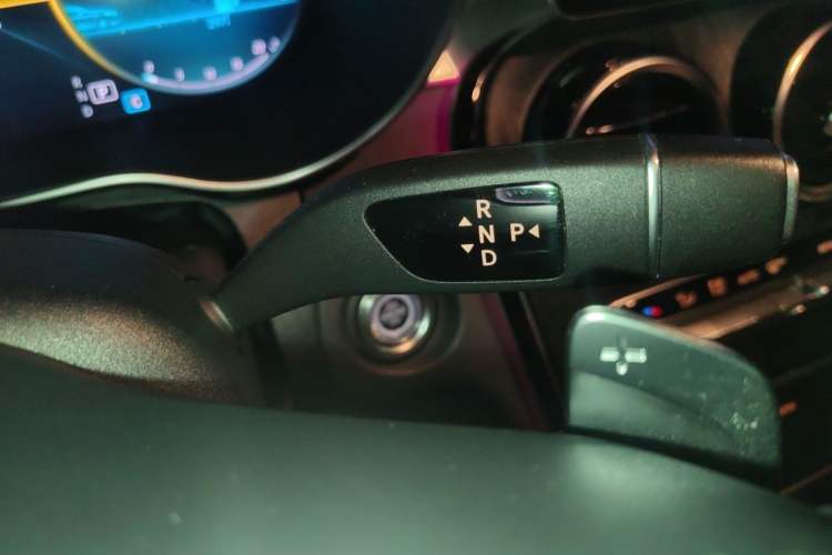 Used Mercedes-Benz C-Class 2021 C 200 L Dynamic Sport Edition Gear Lever