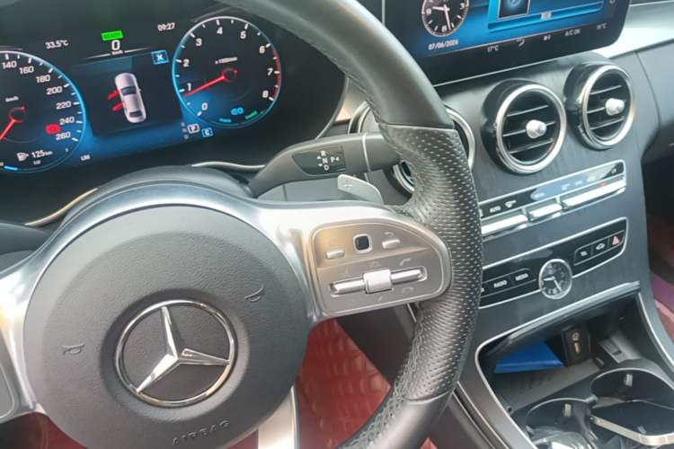 Used Mercedes-Benz C-Class 2021 C 260 L Sport Edition Star Collection Gear Lever