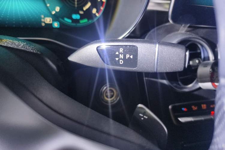Used Mercedes-Benz C-Class 2021 C 260 Coupe Gear Lever