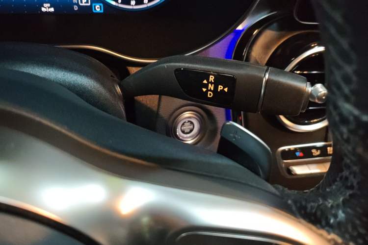 Used Mercedes-Benz C-Class 2021 C 260 L Sport Edition Gear Lever