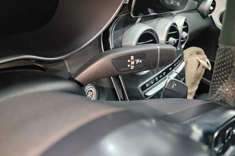 Used Mercedes-Benz C-Class 2021 C 260 Coupe Gear Lever