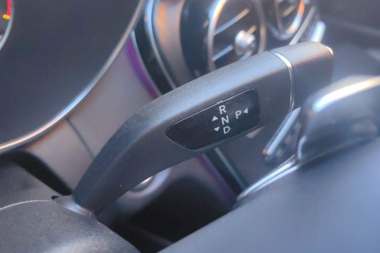 Used Mercedes-Benz C-Class 2021 C 260 L Sport Edition Gear Lever