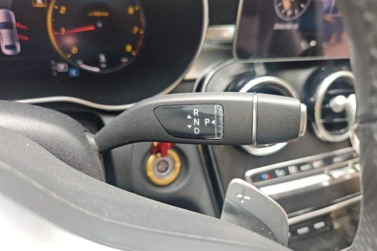 Used Mercedes-Benz C-Class 2021 C 200 L Fashion Edition Sport Version Gear Lever