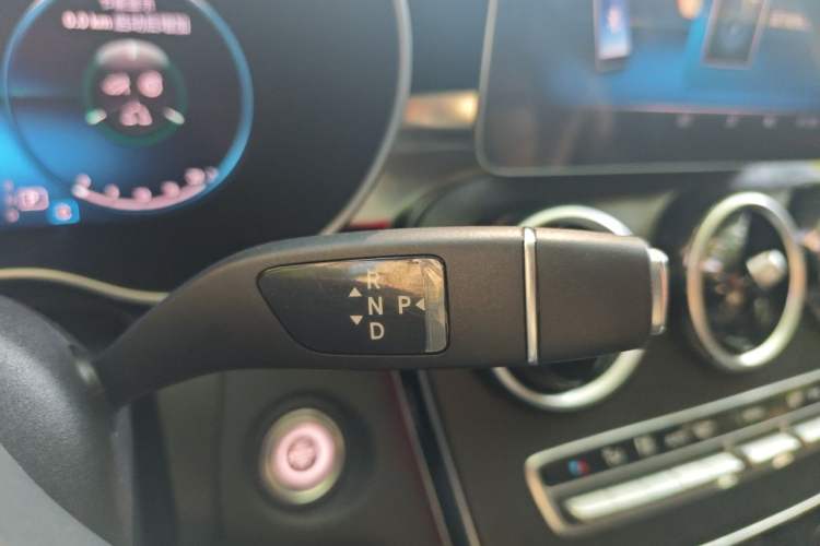 Used Mercedes-Benz C-Class 2021 C 260 L Sport Edition Star Collection Gear Lever