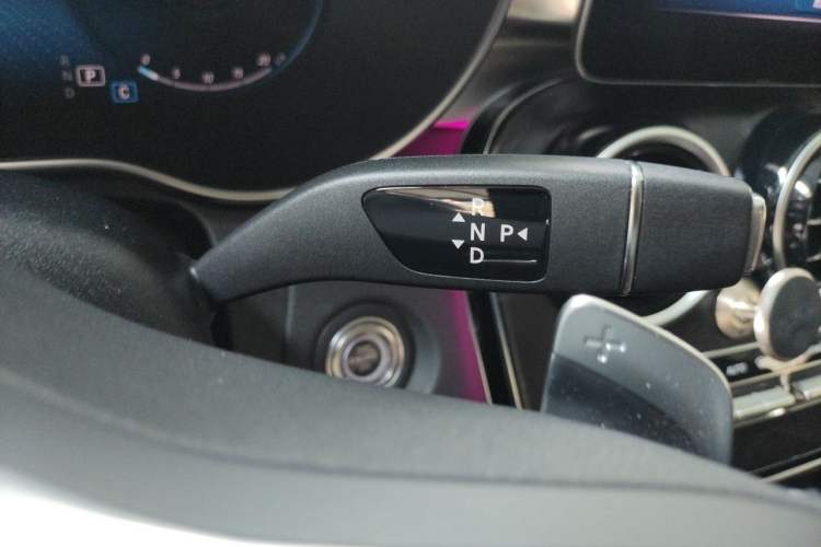 Used Mercedes-Benz C-Class 2021 C 200 L Dynamic Sport Edition Gear Lever
