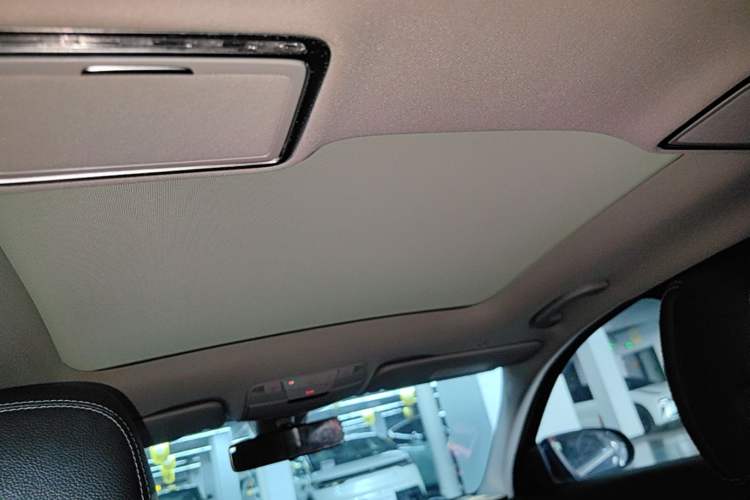 Used Mercedes-Benz C-Class 2021 C 200 L Fashion Edition Sport Version Headliner