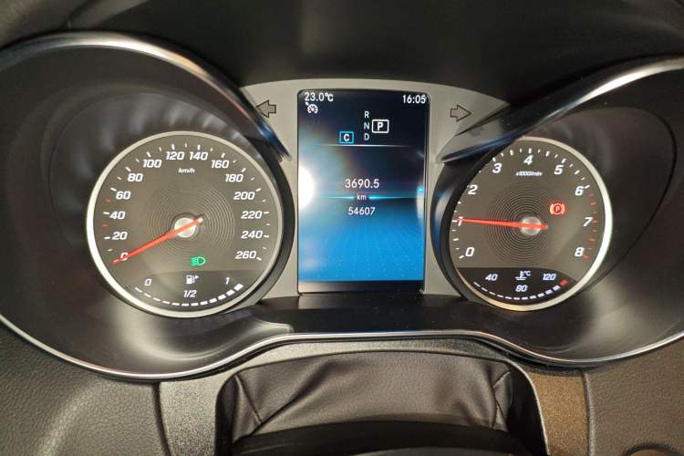 Used Mercedes-Benz C-Class 2021 C 200 L Dynamic Sport Edition Instrument Cluster