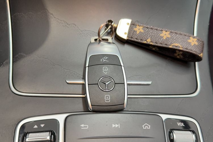 Used Mercedes-Benz C-Class 2021 C 260 L Sport Edition Star Collection Interior 1