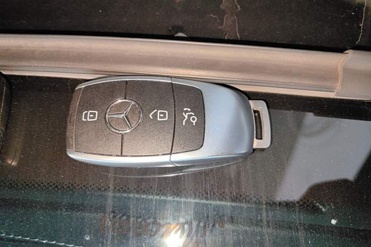 Used Mercedes-Benz C-Class 2021 C 200 L Fashion Edition Sport Version Interior 1