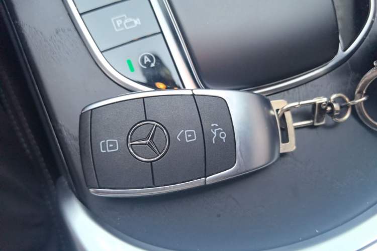 Used Mercedes-Benz C-Class 2021 C 260 L Sport Edition Interior 1