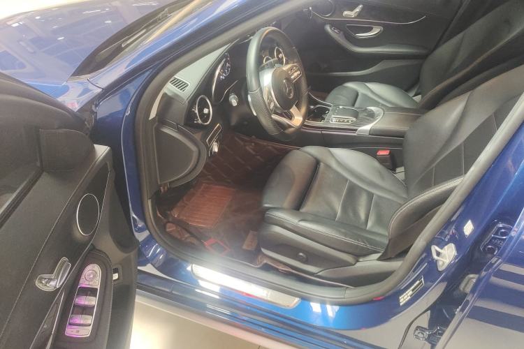 Used Mercedes-Benz C-Class 2021 C 200 L Fashion Edition Sport Version Interior 3