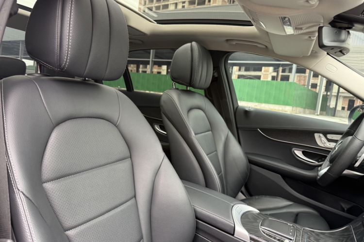 Used Mercedes-Benz C-Class 2021 C 260 L Sport Edition Interior 3