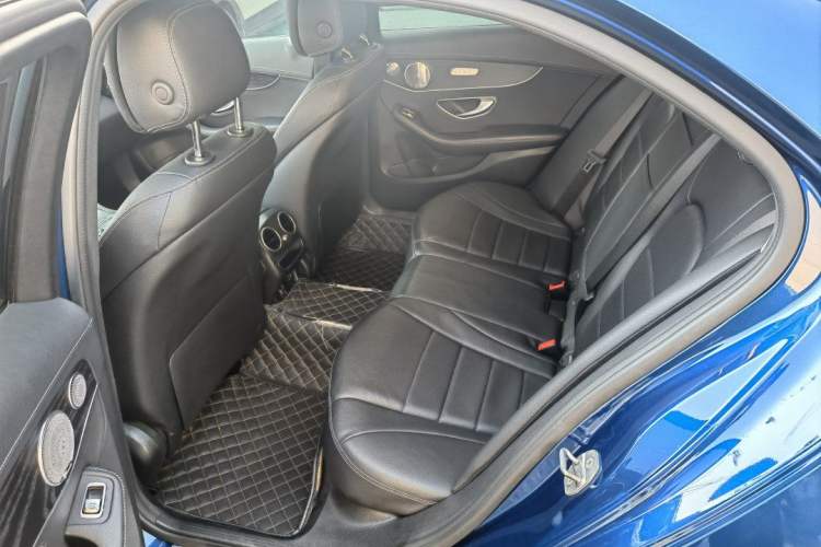 Used Mercedes-Benz C-Class 2021 C 260 L Sport Edition Star Collection Interior 4
