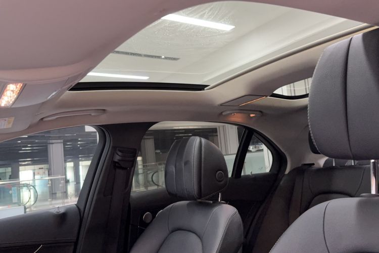 Used Mercedes-Benz C-Class 2021 C 260 L Sport Edition Star Collection Interior 6
