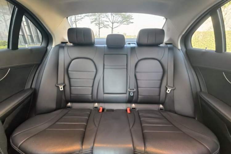 Used Mercedes-Benz C-Class 2021 C 260 L Sport Edition Star Collection Interior 7
