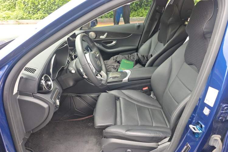 Used Mercedes-Benz C-Class 2021 C 200 L Fashion Edition Sport Version Left Front Seat