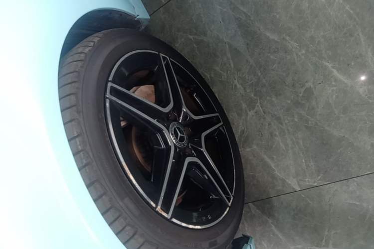 Used Mercedes-Benz C-Class 2021 C 200 Coupe Left Front Wheel Hub