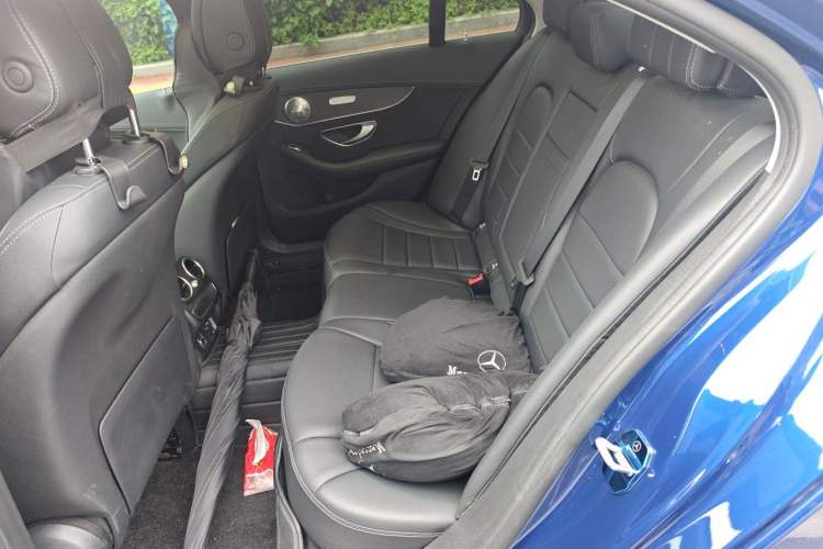 Used Mercedes-Benz C-Class 2021 C 200 L Fashion Edition Sport Version Left Rear Seat