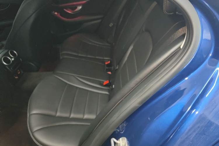 Used Mercedes-Benz C-Class 2021 C 200 L Fashion Edition Sport Version Left Rear Seat