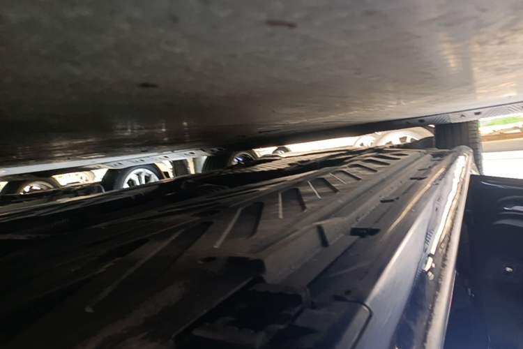 Used Mercedes-Benz C-Class 2021 C 260 L Sport Edition Star Collection Left Side Sill