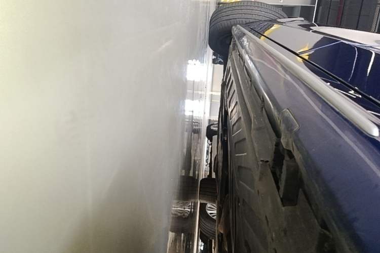 Used Mercedes-Benz C-Class 2021 C 260 L Sport Edition Left Side Sill