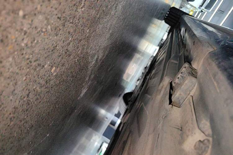 Used Mercedes-Benz C-Class 2021 C 200 L Fashion Edition Sport Version Left Side Sill