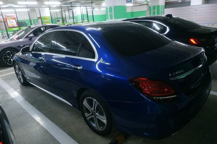 Used Mercedes-Benz C-Class 2021 C 260 L Sport Edition Left Side