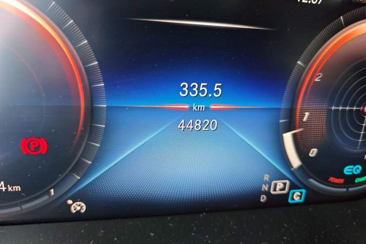 Used Mercedes-Benz C-Class 2021 C 260 L Sport Edition Star Collection Odometer Close Up