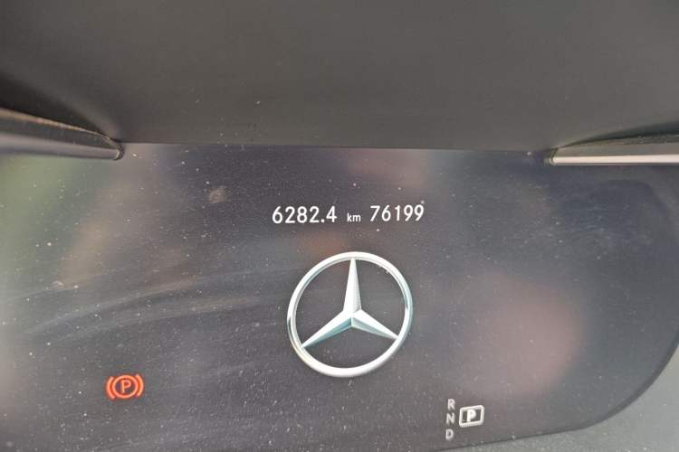 Used Mercedes-Benz C-Class 2021 C 260 L Sport Edition Odometer Close Up